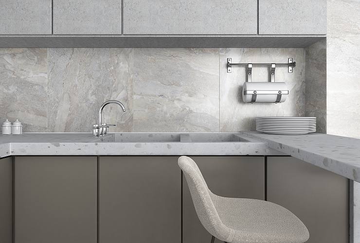 Бордюр метал. серебро глянцевое 2,9х75